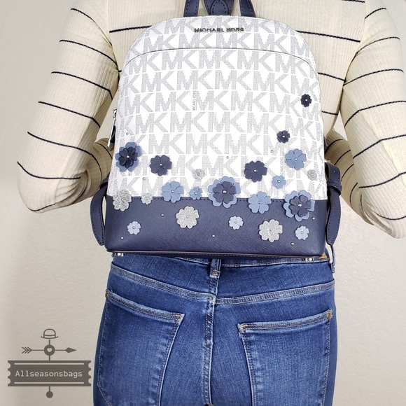 NWT Michael Kors Emmy Floral navy backpack small - Picture 5 of 8